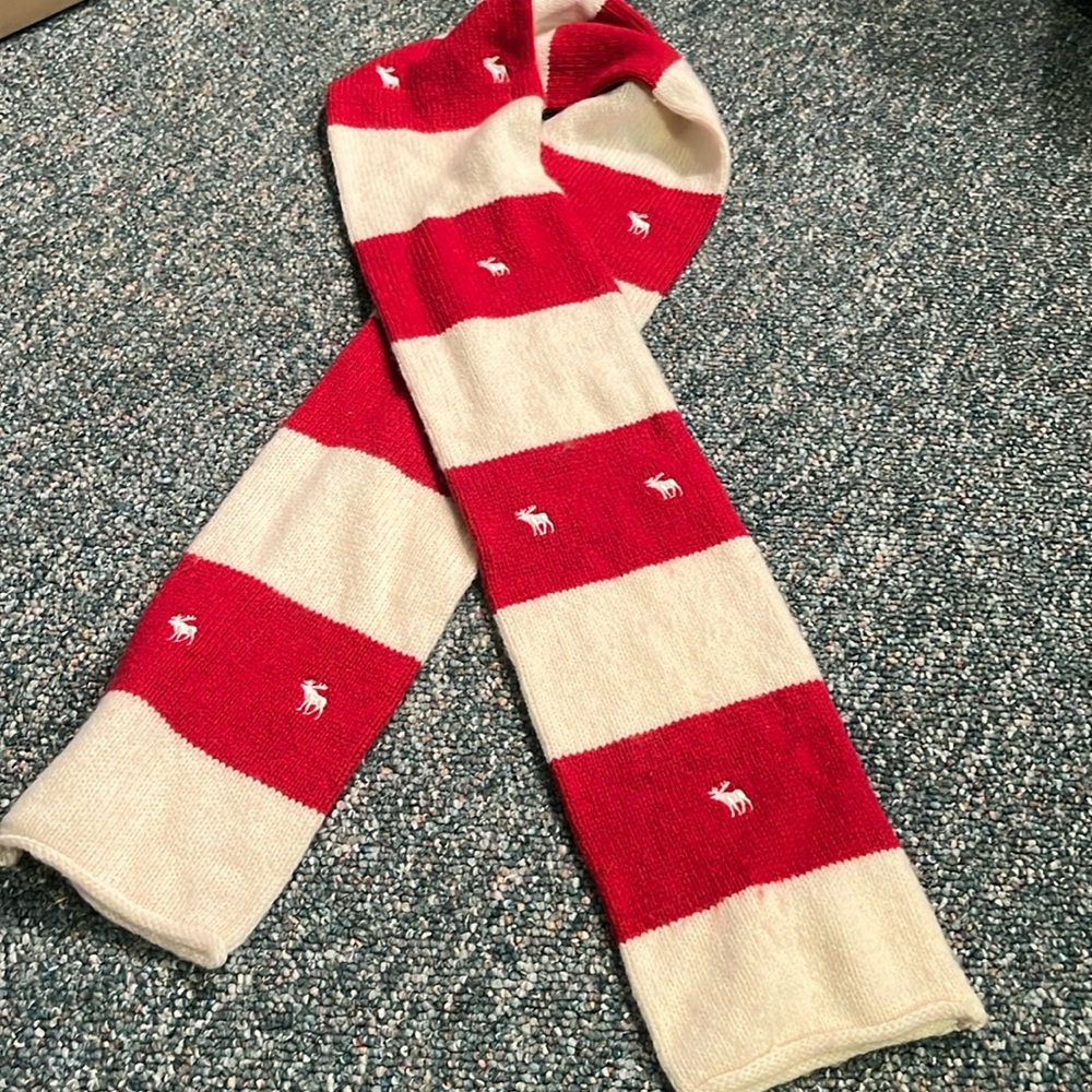 Abercrombie scarf